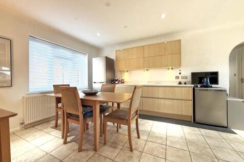 thumbnail_image2 (2).jpg