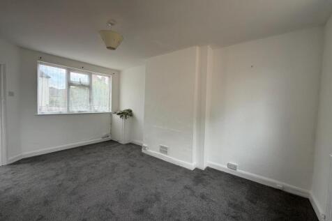Nursery Lane, Kingsthorpe, Northampton NN2 photo 5