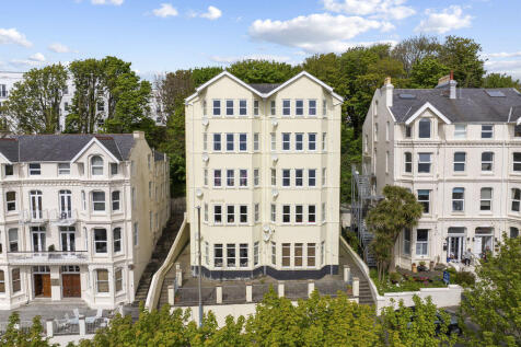6 Falcon Cliff Apartments 