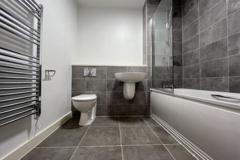 Apt 176B, Grant Court, Bridgewater Wharf, Ordsall Lane, Manchester photo 5