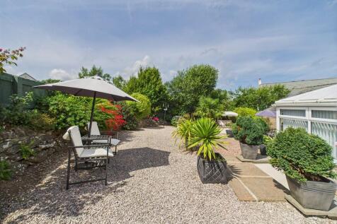 CAM02089G0-PR0517...