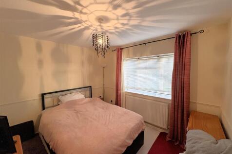 Bedroom One.jpg