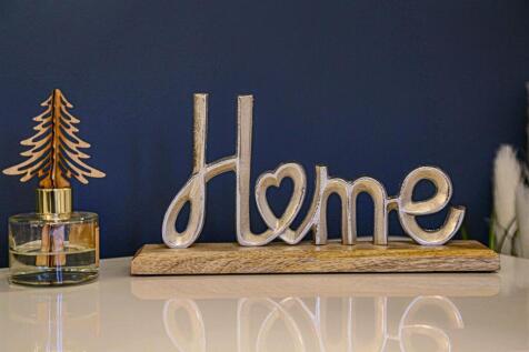 Home Focus Shot 2.jpg