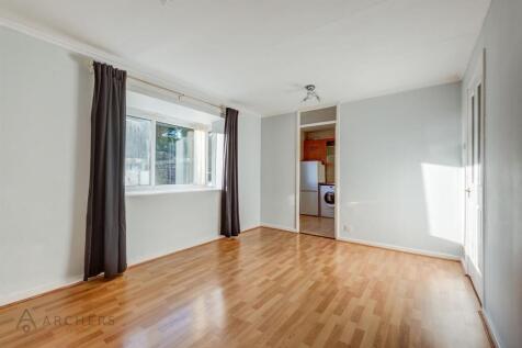 25Redholme(Interior)-2.jpg