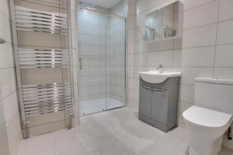 EAST STREET - HAVANT - UNFURNISHED photo 4