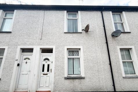 2-bed terraced on Brewery Street, Barrow-In-Furness, LA14, £650/mo