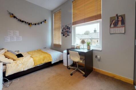 North Lane, Headingley, Leeds photo 5