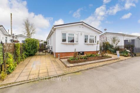 Driveway/Parking
