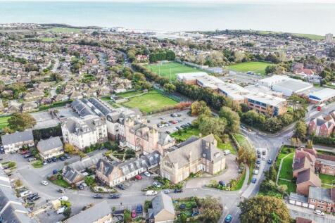 Drone shot for 43 St James Heights.jpg
