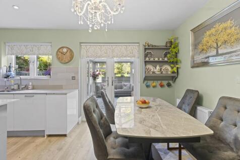 Open Plan Kitchen Diner