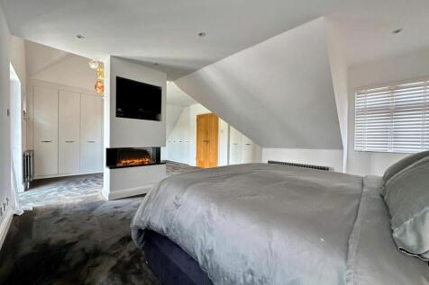 Primary bedroom suite