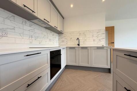 Open Plan Kitchen/Living Room