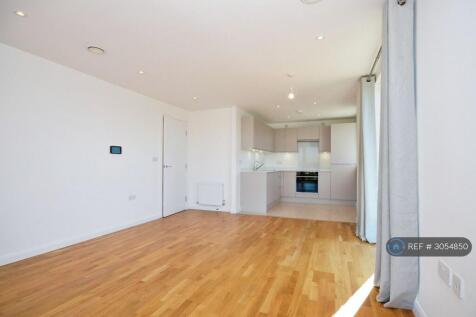 Orchid Court, Watford, WD17 photo 3