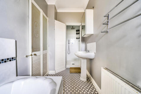 1353637-12-68c036...