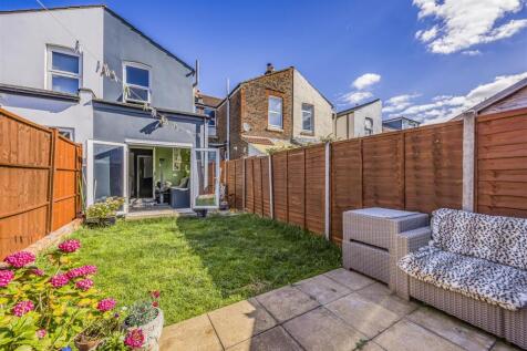 38 Meon Road, Southsea-PorticoMarketing-SoldBy-21.