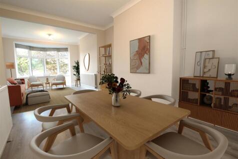 lounge diner 1.jpg
