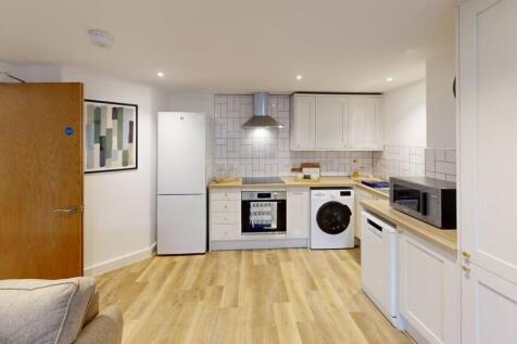 Basement Flat, 30, Whiteladies Road BS8 2LG photo 4