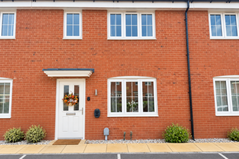 3-bed terraced on SEELY DRIVE, SOMERCOTES, £840/mo