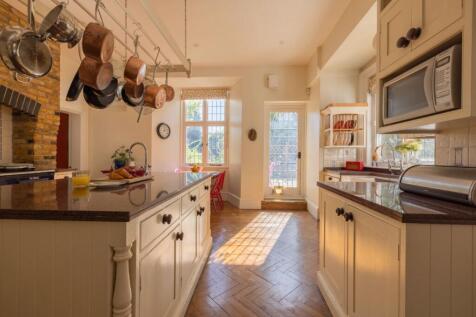 Property Image 30