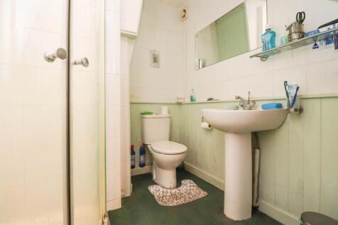 Annexe Shower Room