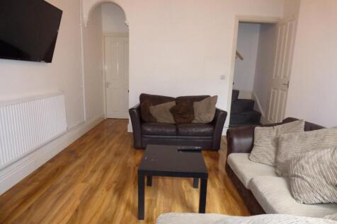 6-bed house on Grange Street, Loughborough, £3,120/mo
