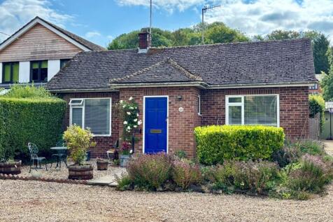 Marlborough, SN8 - property photo