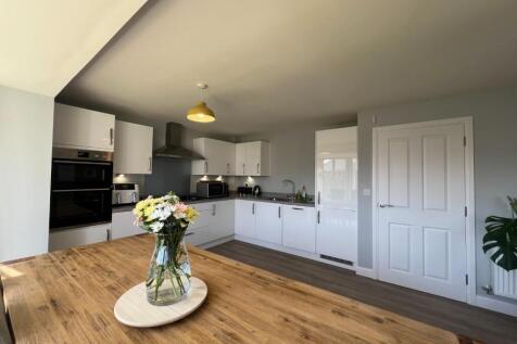 Attenborough Way, Wynyard photo 3