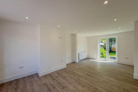 Firwood Gardens, Lobley Hill, Gateshead photo 4