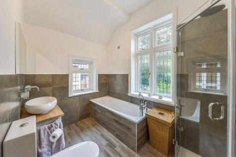 Main Bath