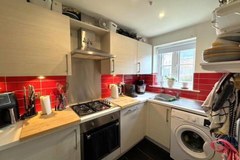 Staplehurst, Kent photo 4
