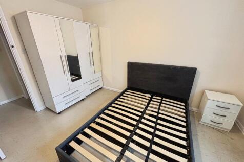 4f49f20abedroom202