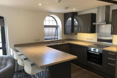 Flat a, The Courtyard, Lower North Street, Exeter photo 4