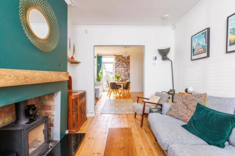 31 Hengaston Street-27.jpg