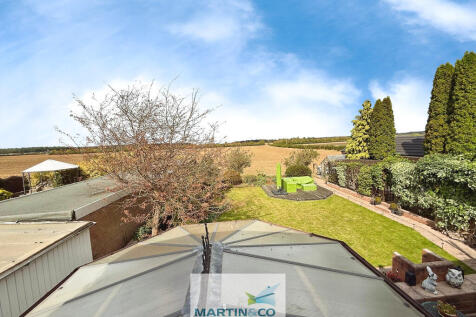 b2708907-7-43CA-A...