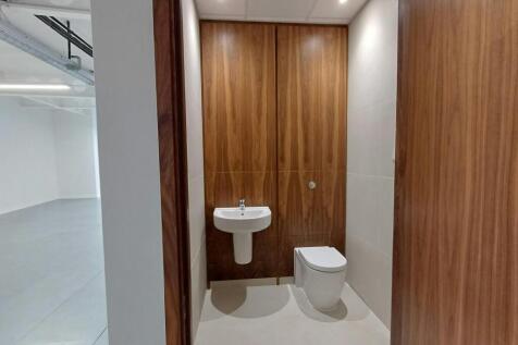 WC.jpg