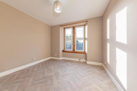 1L 103 Rosebank Street Dundee-8.JPG