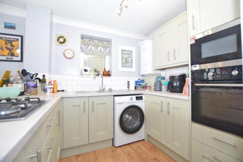Kitchen/Lounge