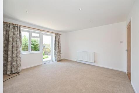 Duncan Road, Chichester photo 3