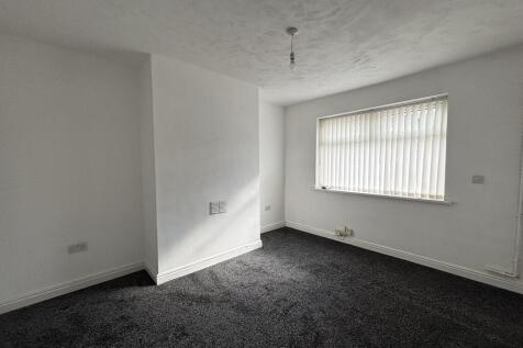 Elephant Lane, St. Helens, Merseyside, WA9 photo 4