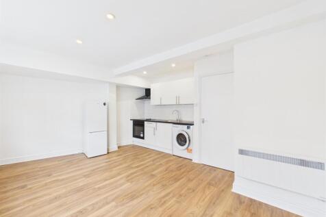 Flat A - 140 Living Room.jpg