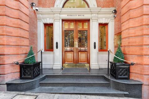 10 Berkeley House (29).jpeg