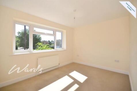 Pear Tree Avenue Ditton ME20 photo 3