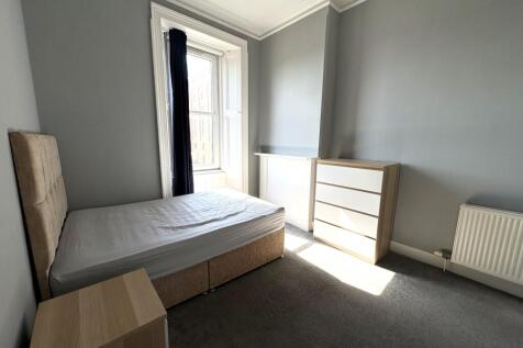 Moat Place, Edinburgh, EH14 1NY photo 5
