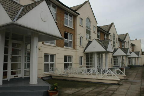 London, E2 - property photo