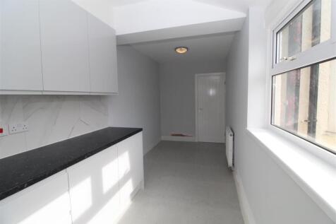 Norbury Road, Cardiff, CF5 3AT photo 5