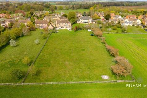 Belfield, 2 Glen Court, Greatford