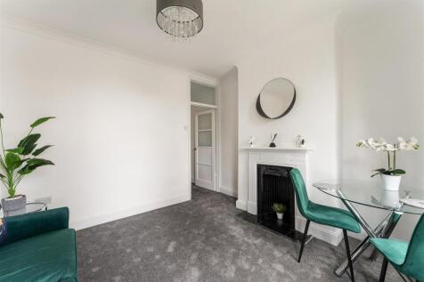 Brettenham Road, E17