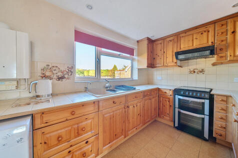 1384628-29-692066...