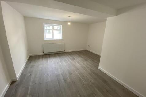 Flat 1, 152 Station Road photo 3
