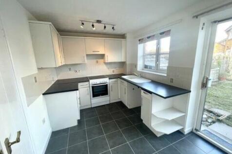 Squibbs Close, Bridgwater, Somerset photo 3